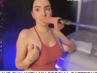 lilirouse's CamSoda show and profile