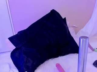 lilirouse live webcam show