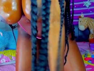 melodybae Live Webcam on CamSoda