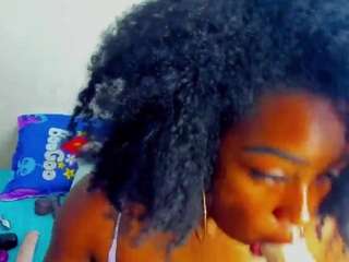 melodybae Live Webcam on CamSoda