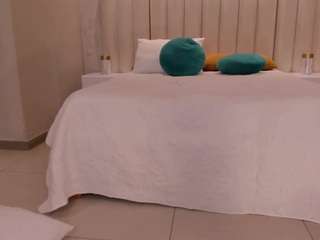 toricross from CamSoda is Freechat