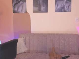 toricross's live room