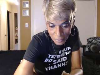 divathesnakecharmer - Live Cam