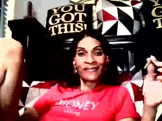 Divathesnakecharmer's Live Sex Cam Show