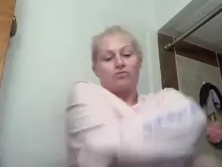 goddesschelc's Live Sex Cam Show