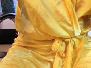 mia-taylors Live Webcam on CamSoda