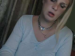 tspostophere from CamSoda