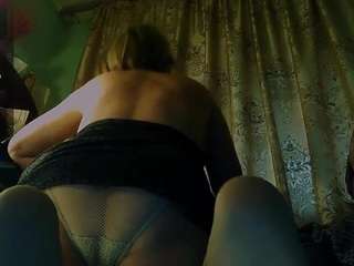 TsPostOphere live webcam show
