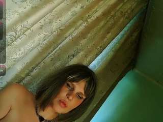 TsPostOphere live webcam show