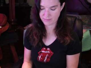 Live Sex Chat with thornburyrose (@thornburyrose)