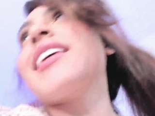 Live webcam model samynightt on Soda Cams