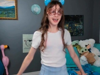 Sassy Cassidy (Sassycassidy) Cam: Free Live Nude Sex Show & Chat ...