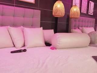 bellat-slatin Live Webcam on CamSoda