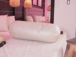bellat-slatin Live Webcam on CamSoda