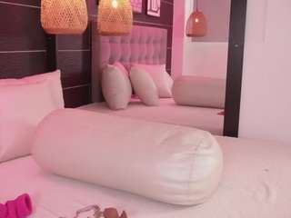 bellat-slatin Live Webcam on CamSoda