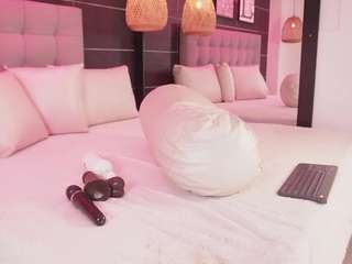 bellat-slatin Live Webcam on CamSoda
