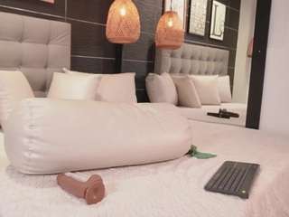 bellat-slatin Live Webcam on CamSoda