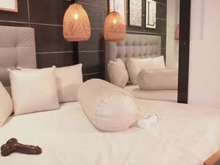 bellat-slatin Live Webcam on CamSoda