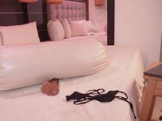 bellat-slatin Live Webcam on CamSoda