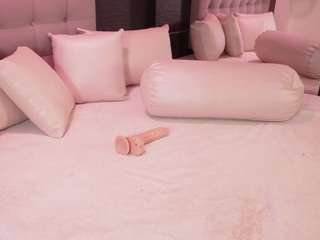 bellat-slatin Live Webcam on CamSoda