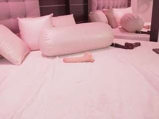 bellat-slatin Live Webcam on CamSoda