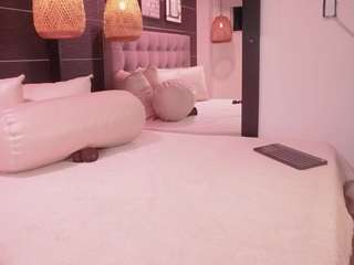 bellat-slatin Live Webcam on CamSoda