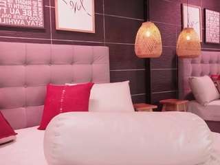 bellat-slatin Live Webcam on CamSoda