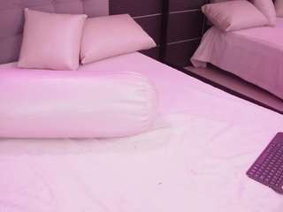 bellat-slatin Live Webcam on CamSoda