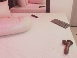 bellat-slatin Live Webcam on CamSoda