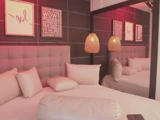 bellat-slatin live webcam show