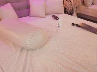 bellat-slatin Live Webcam on CamSoda