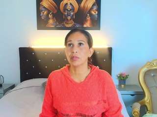 shanon-mature live cam profile