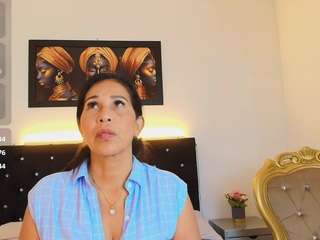 shanon-mature webcam