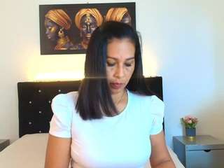 shanon-mature Live Webcam on CamSoda