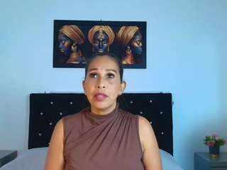 shanon-mature