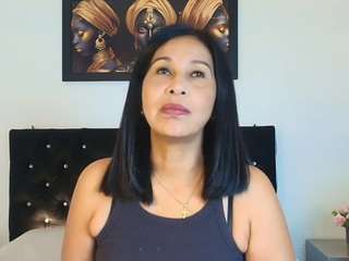 shanon-mature