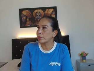 shanon-mature