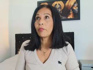shanon-mature live webcam show