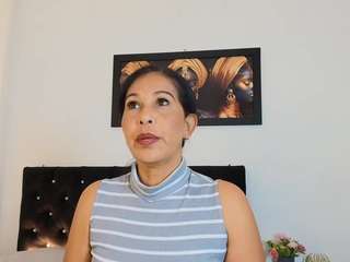 shanon-mature