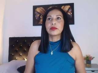 shanon-mature's live room