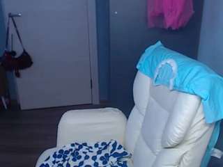 daniellasashatru... Live Webcam on CamSoda