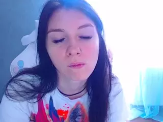 DaniellaTrue1's Live Sex Cam Show