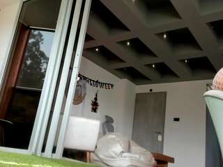 michellangels from CamSoda is Freechat