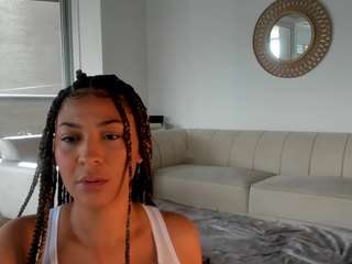 michellangels from CamSoda is Freechat