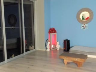 michellangels Live Webcam on CamSoda