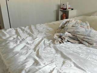 Live webcam model michellangels on Soda Cams