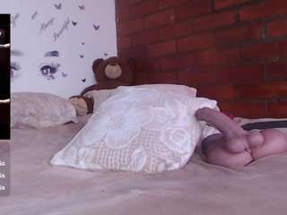 Lilaa-x live cam preview