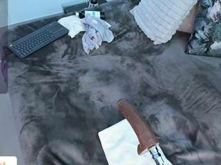 angie-roses camsoda