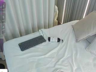 angie-roses Sex Cam Show