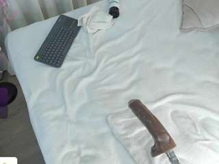 angie-roses Sex Cam Show